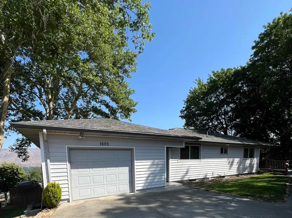1605 Vineyard Dr, Lewiston, ID 83501