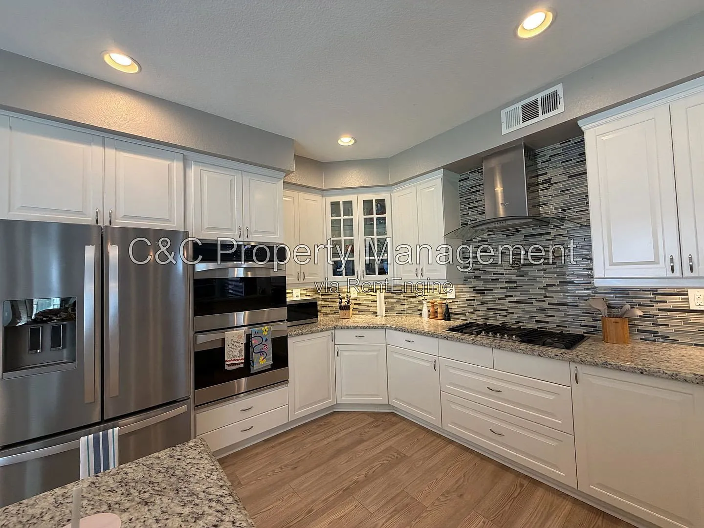 4 bed, 3.0 bath, 2797 sqft, $5,800 — Photo 3