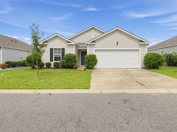 383 Spruce Pine Way