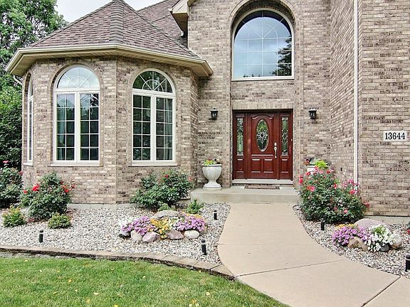 3rd image of 13644 Limerick Dr