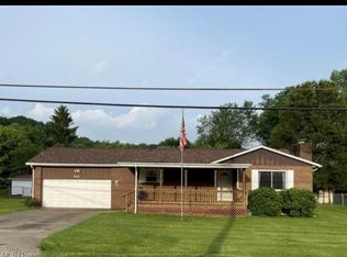 940 Braun Ave, Belpre, OH 45714