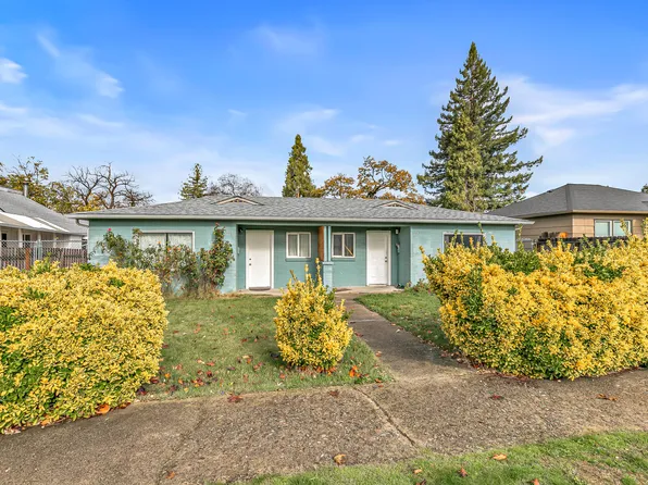 1048 W 13th St, Medford, OR 97501