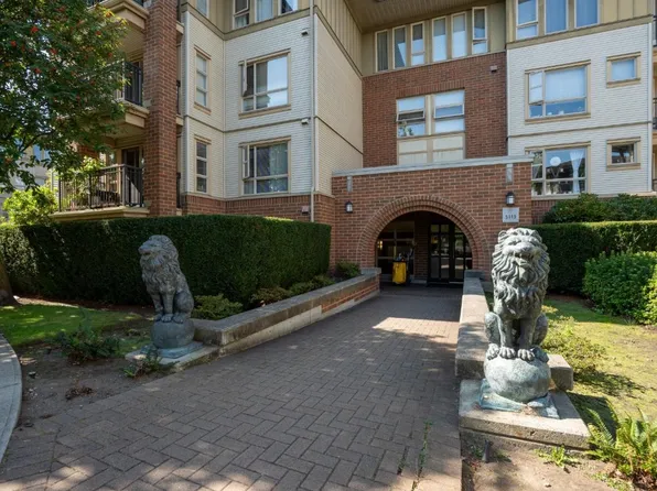 5113 Garden City Rd #2102, Richmond, BC V6X 4H5