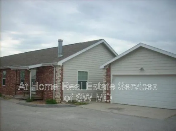 503 W Warren Ave, Ozark, MO 65721