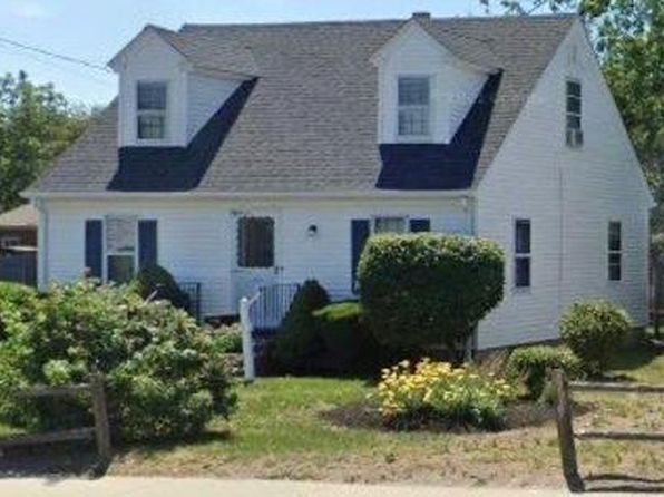 285 Newport Ave