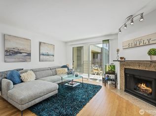 7323 Sand Point Way NE UNIT 311, Seattle, WA 98115