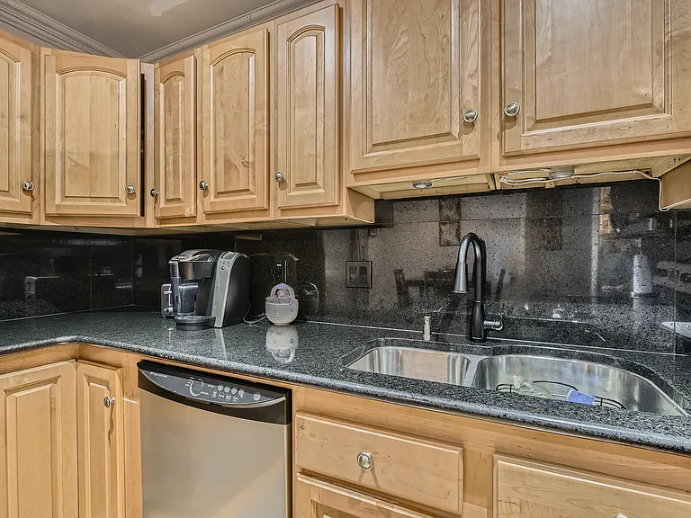 5226 Fleetwood Oaks Ave — Photo 17