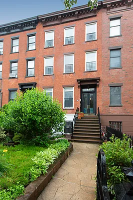 Rented by Brooklyn Real Inc | media 8