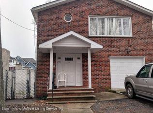 290 Armstrong Ave, Staten Island, NY 10308