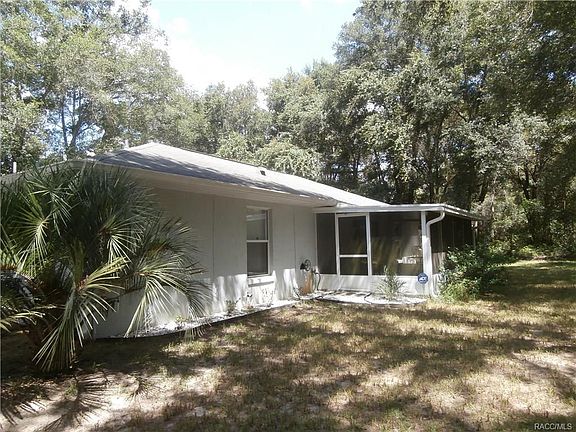 4th image of 3115 E Millwood Ln