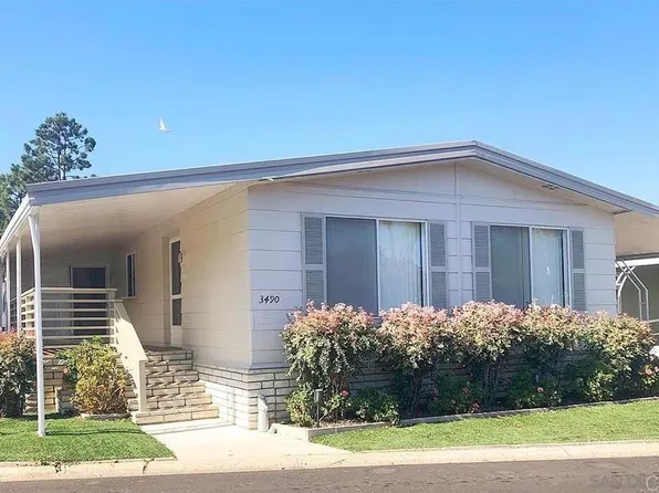 3490 Don Alberto Dr, Carlsbad, CA 92010