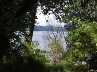 3307 Boston Harbor Rd NE, Olympia, WA 98506