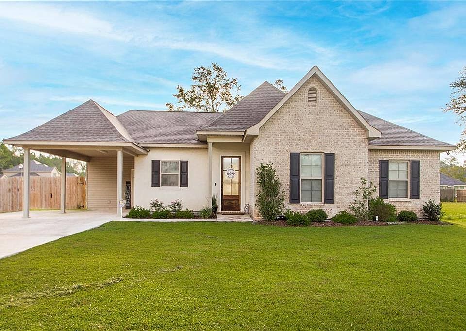 1st image of 48528 Fox Hollow Blvd