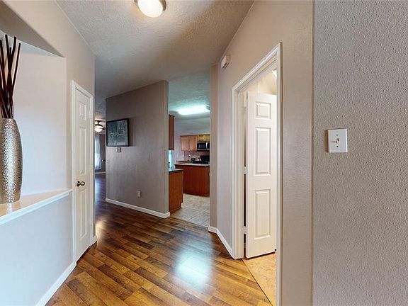 3rd image of 7226 Cypress Prairie Dr