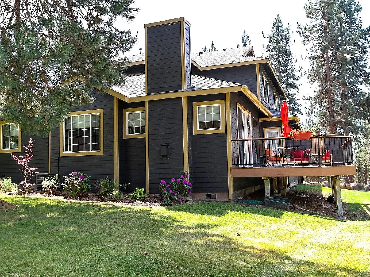 Luxury at Running Y Resort - 3 Bed, 3.5 Bath — Photo 3