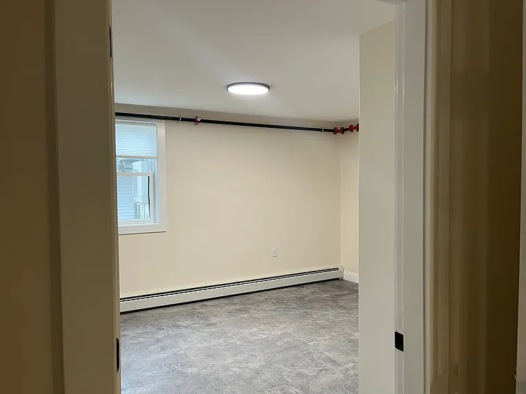 196 Penobscot Ave #5 — Photo 7