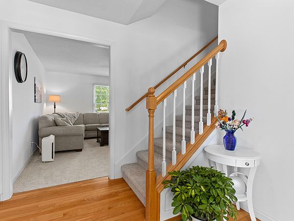 5th image of 2327 W Miners Dr