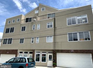 510 Martin St #1B, Philadelphia, PA 19128