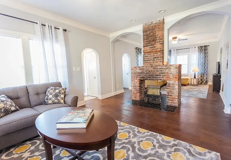 1506 S Florence Pl — Photo 6