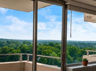 4515 Willard Ave APT 2207S, Chevy Chase, MD 20815