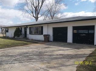 3465 Elizabeth St, Columbus, IN 47203