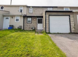 8092 Weblank Way, Clay, NY 13041