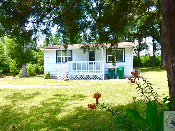 3010 Camelia Rd, Texarkana, TX 75501