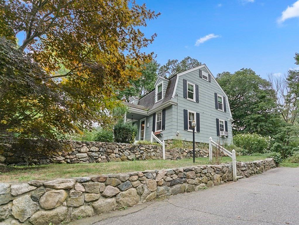 27 Golden Ball Rd, Weston, MA 02493 Zillow