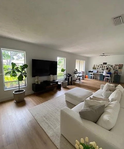 9760 SW 128th St — Photo 9