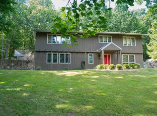 197 Church Rd, Pine Bush, NY 12566
