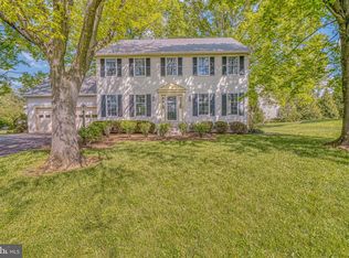 11 Huntress Ct, Lutherville Timonium, MD 21093