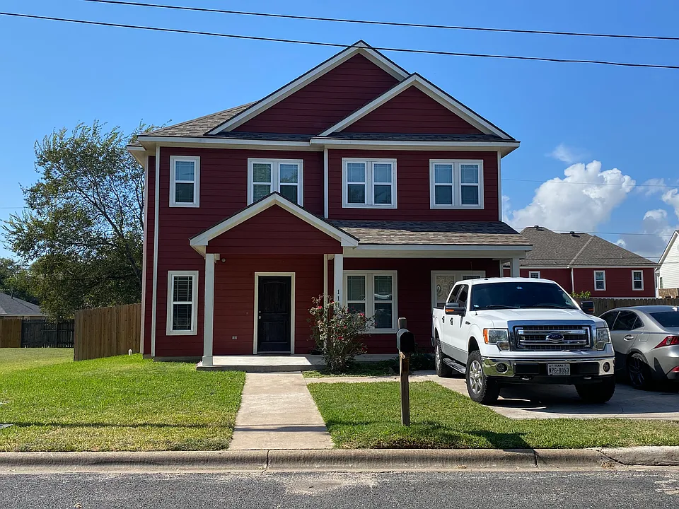 1114 Arizona St