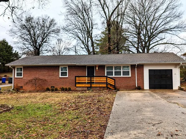 1849 Tune Ave, Florence, AL 35630