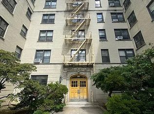 4300 Martha Ave #5L, Bronx, NY 10470