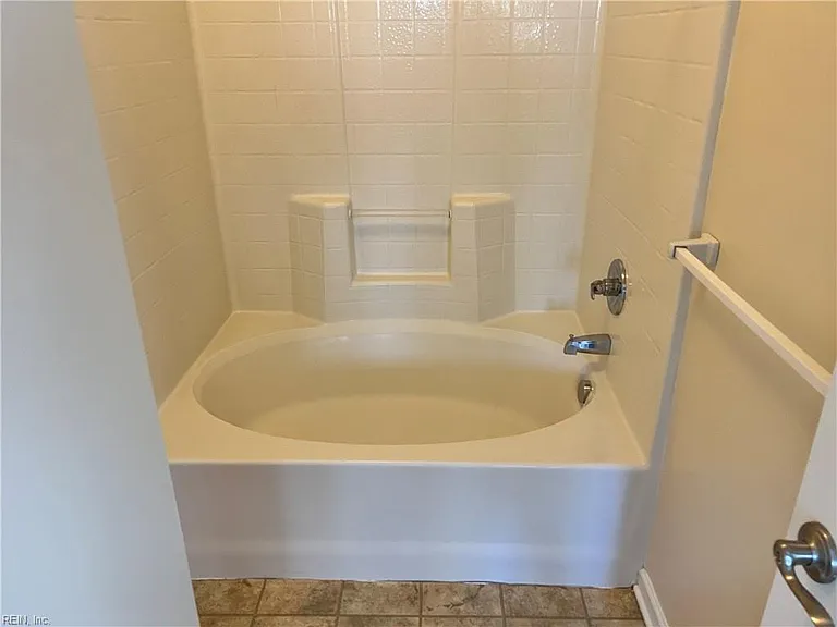 1188 Grace Hill Dr — Photo 34