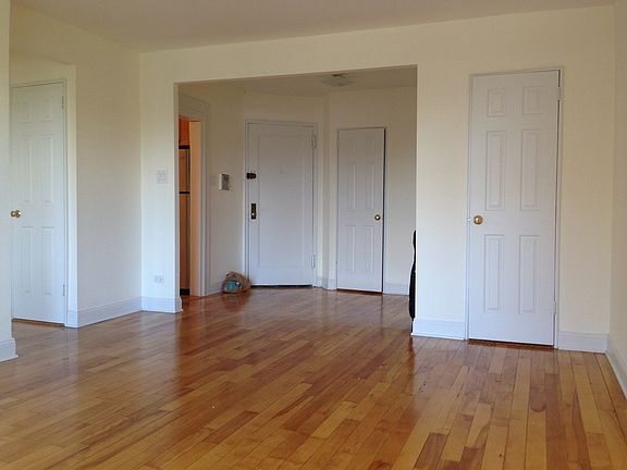 2nd image of 3950 52nd St APT 4A