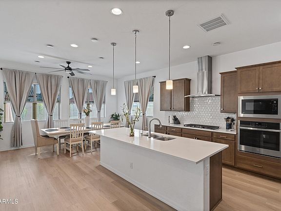 4th image of 12393 W Trumbull Road