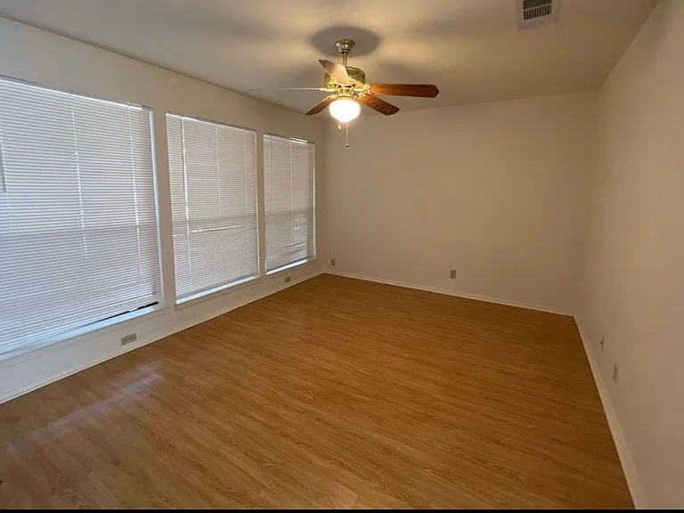 3115 Helms St #111 — Photo 9