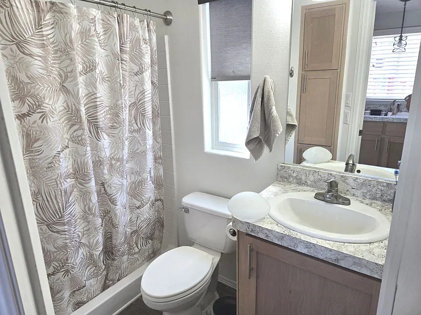 1 bed, 400 sqft, $1,195 — Photo 3