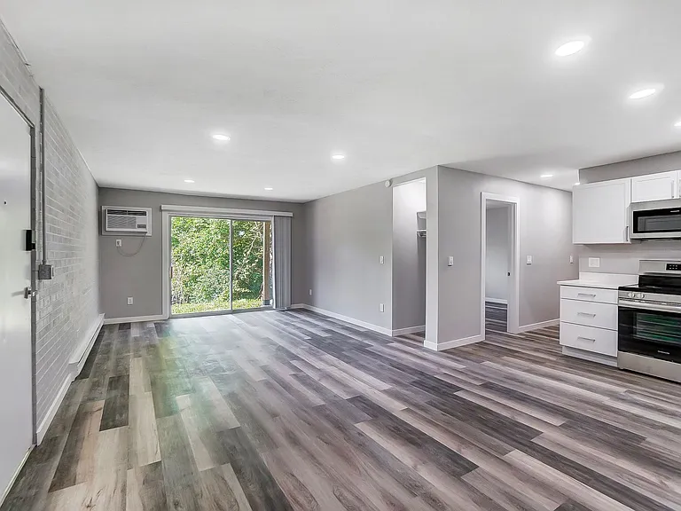 Cascade Ridge — Photo 10