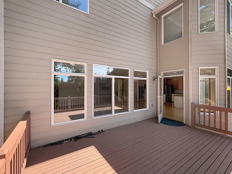 9637 173rd Pl NE — Photo 17