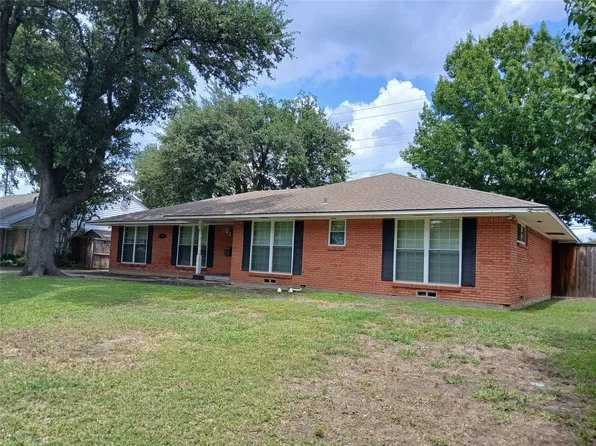 10638 Countess Dr, Dallas, TX 75229