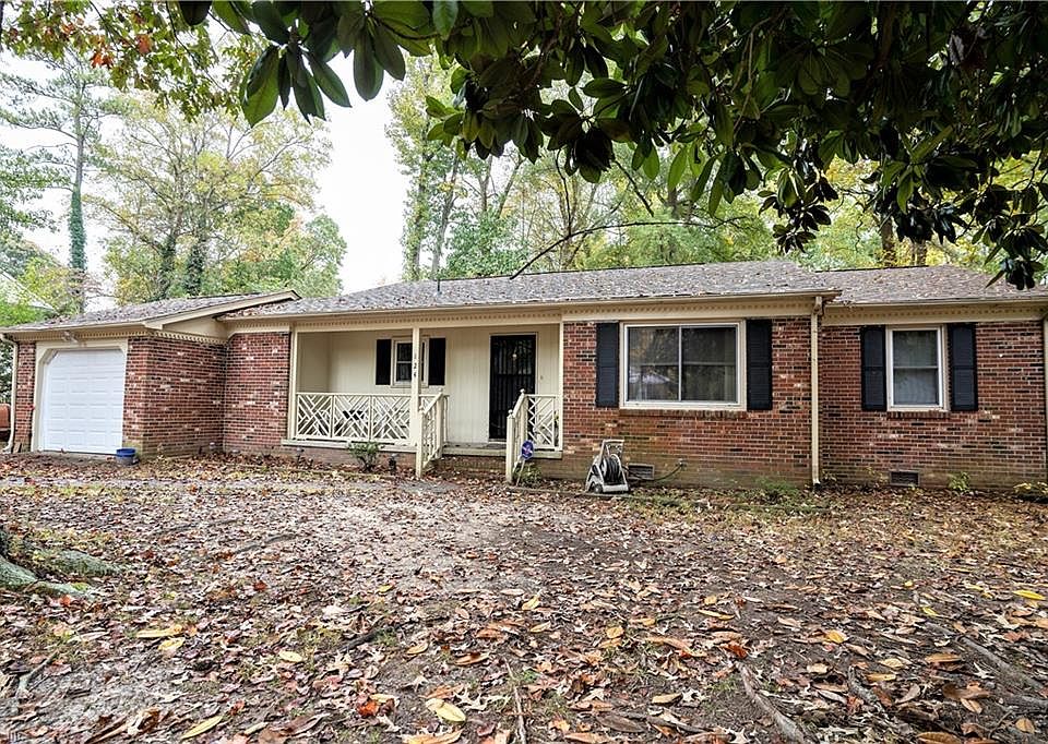 1st image of 124 Indian Cir