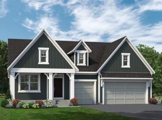 4035 Arbor Dr, Woodbury, MN 55129
