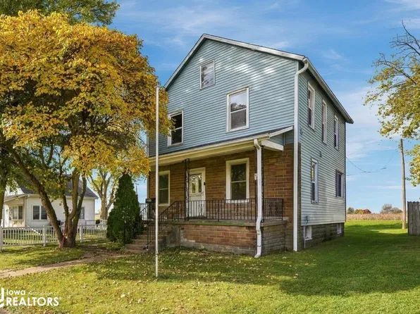 1727 Page St, Burlington, IA 52601