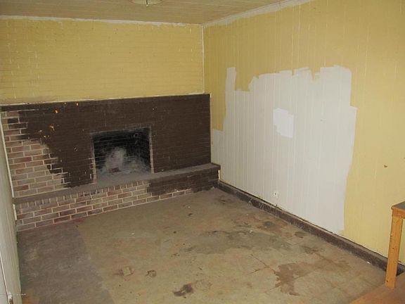 5th image of 2725 S Roosevelt St