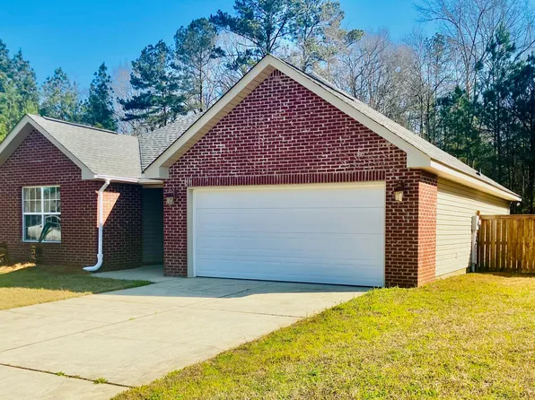 45 Charleston Way, Hattiesburg, MS 39402