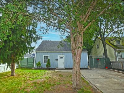 67 Maplewood Drive, Westbury, NY, 11590