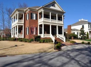 56 Ledge View Dr, Huntsville, AL 35802