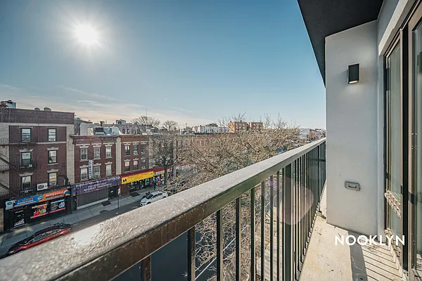 Rented by Nooklyn NYC LLC | media 11